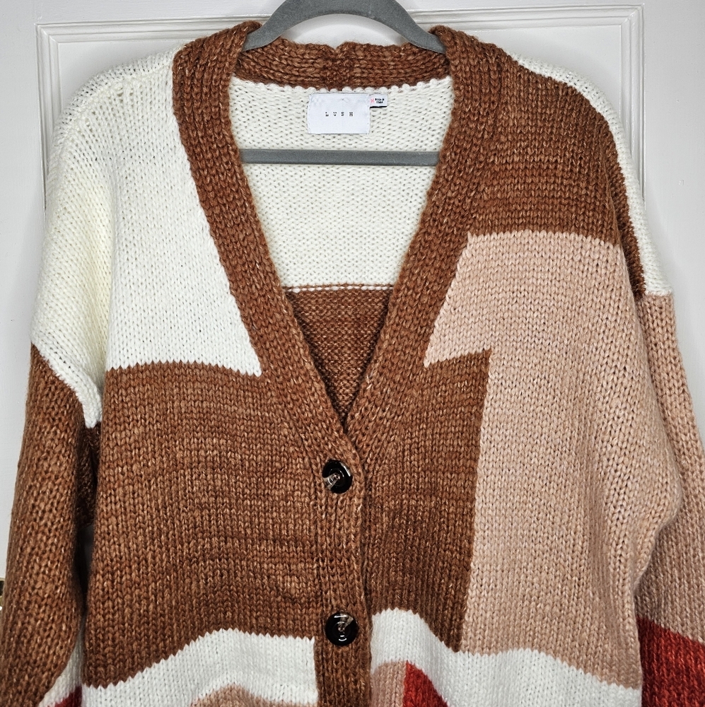 Lush Colorblock Cardigan - Picture 4 of 10
